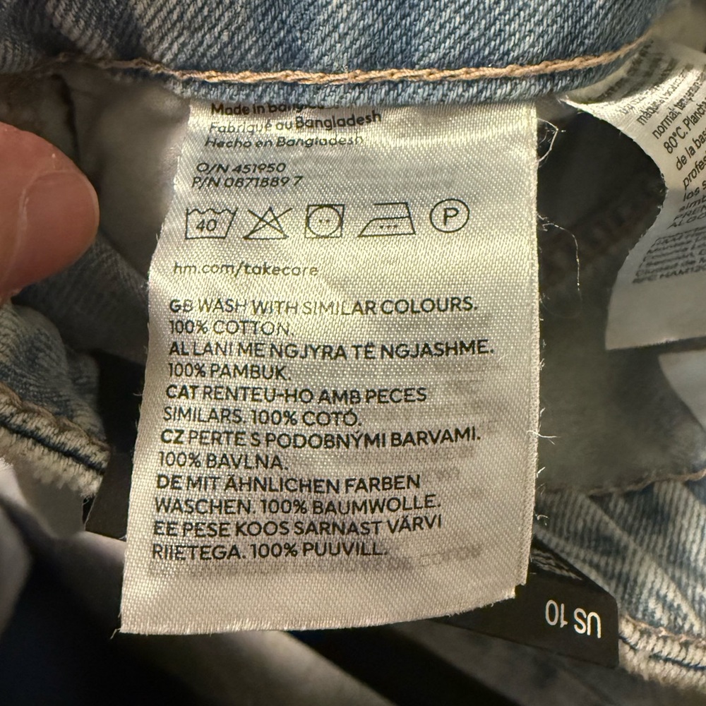 NWT Divided by H&M High Waist Wide Leg Jeans, Light Wash, Size 10 - Picture 6 of 9